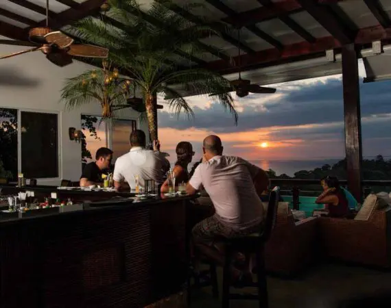 SUNSET AT LA LUNA